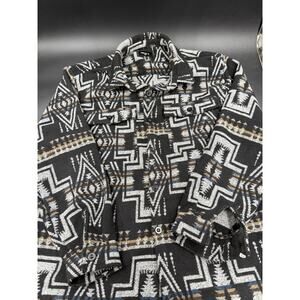 Forever 21 Men’s Aztec Woodlands Long Sleeve Button Down Jacket XL
